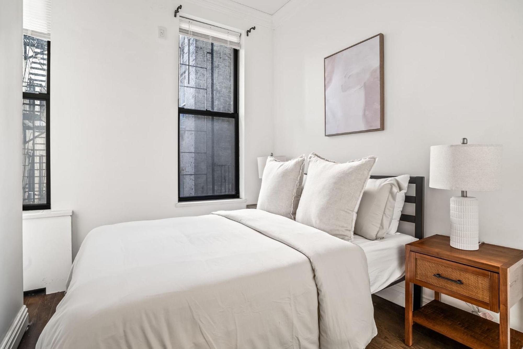 Charming Midtown 3bd 1 Bath Near Times Square & Park